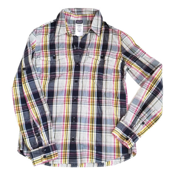 Patagonia Button Down Shirt (Size 6)